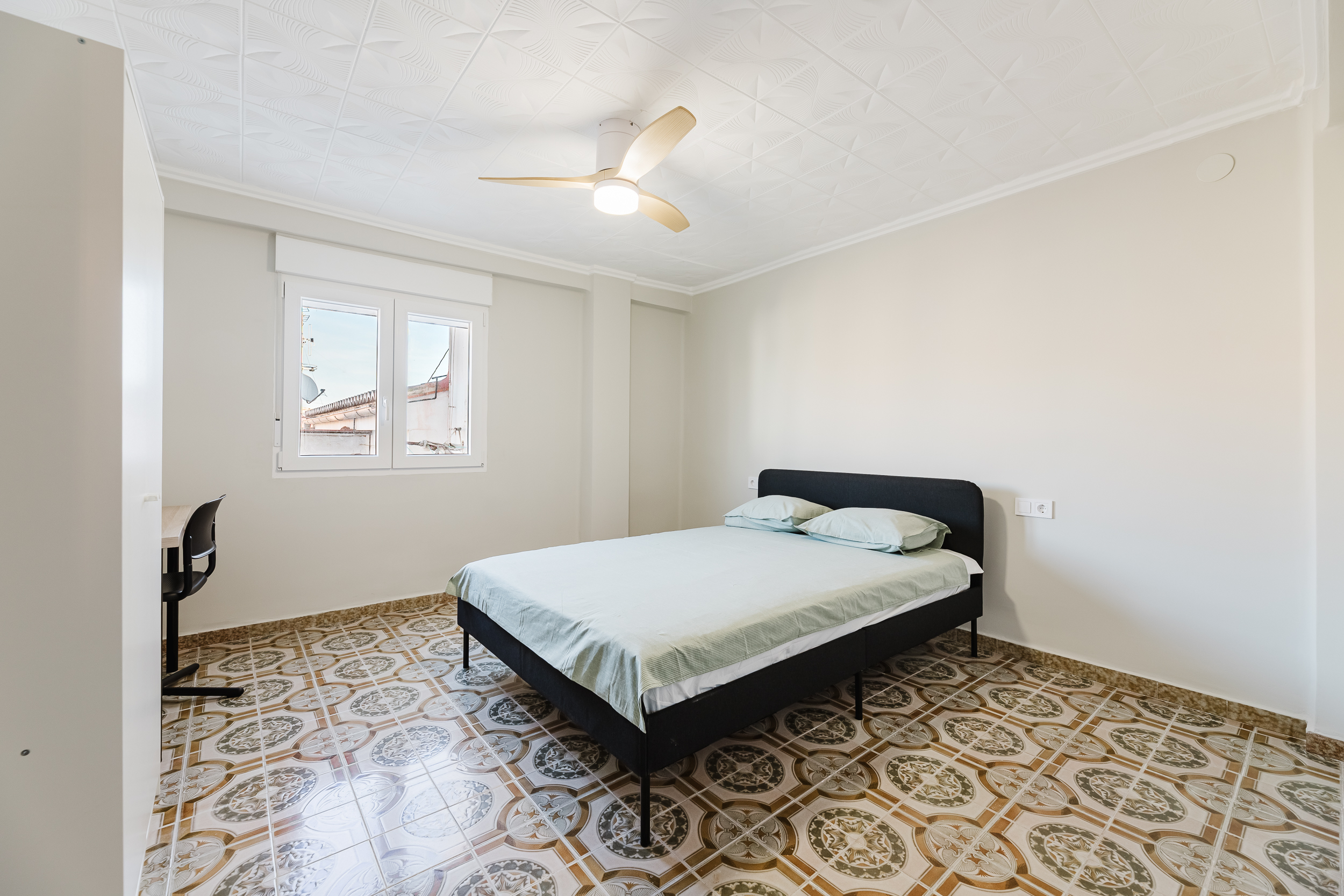 Calle Moraira 15- 8, Valencia-17